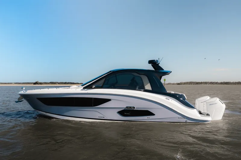 The Image of Sea Ray 370 SUNDANCER OB 2023 - 0