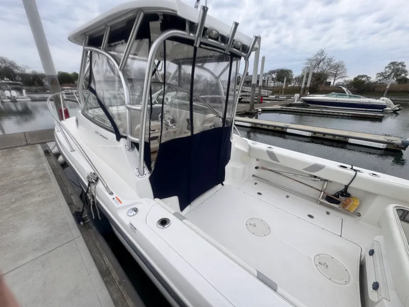 Slide: The Image of Boston Whaler 235 CONQUEST 2012 - 14