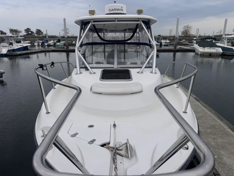 Slide: The Image of Boston Whaler 235 CONQUEST 2012 - 2