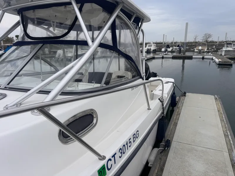 Slide: The Image of Boston Whaler 235 CONQUEST 2012 - 8