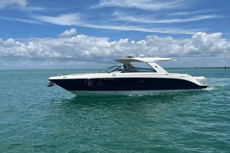 The Image of Sea Ray 400 SLX OB 2020 - 0