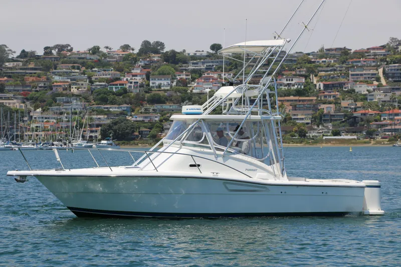 Slide: The Image of Pursuit 3000 Offshore 2001 - 23