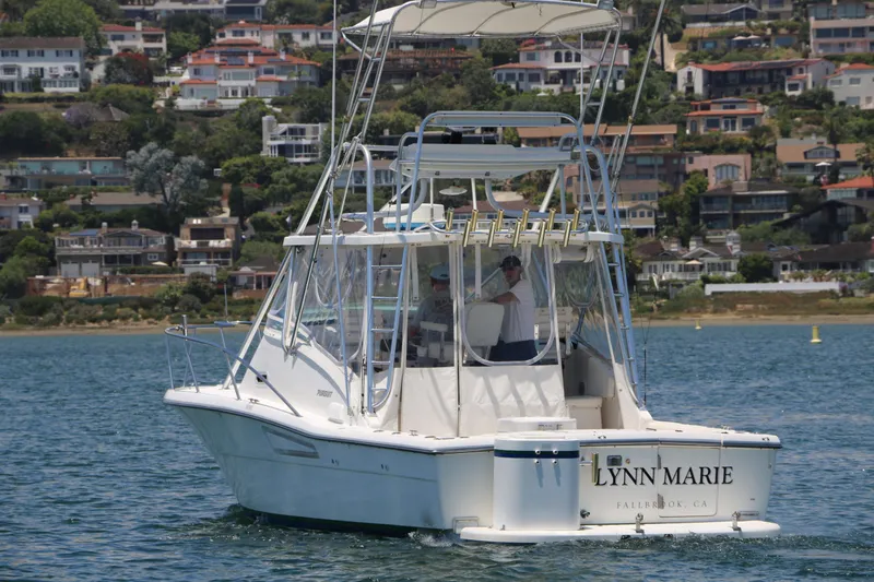 Slide: The Image of Pursuit 3000 Offshore 2001 - 3