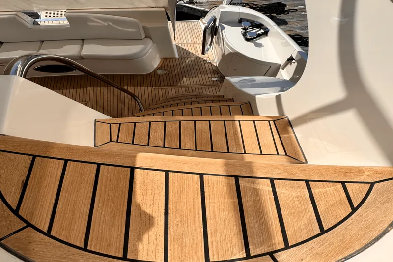 Slide: The Image of Azimut 50 FLYBRIDGE 2007 - 14
