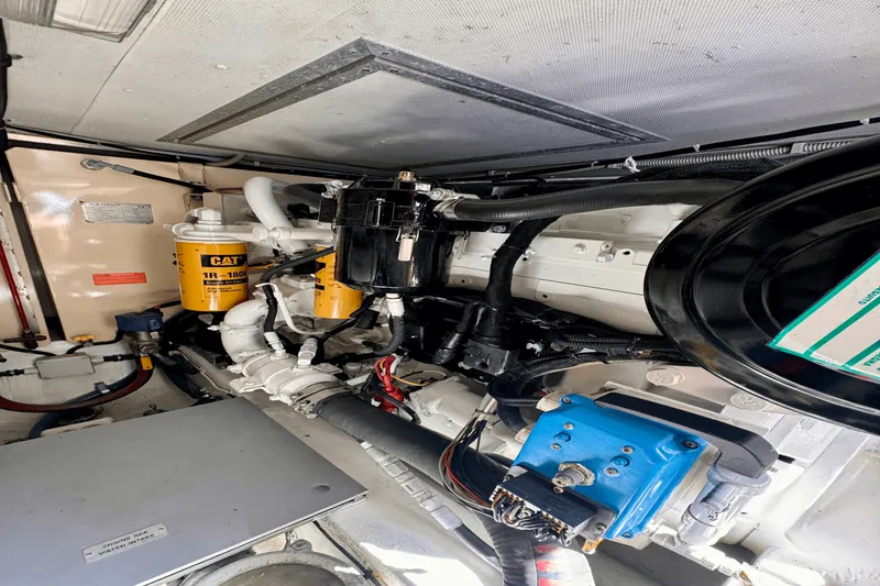 Slide: The Image of Azimut 50 FLYBRIDGE 2007 - 19