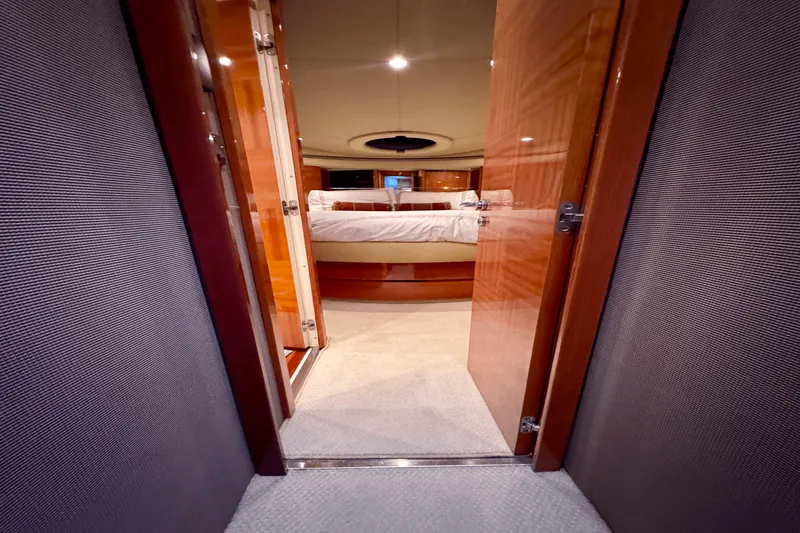 Slide: The Image of Azimut 50 FLYBRIDGE 2007 - 46