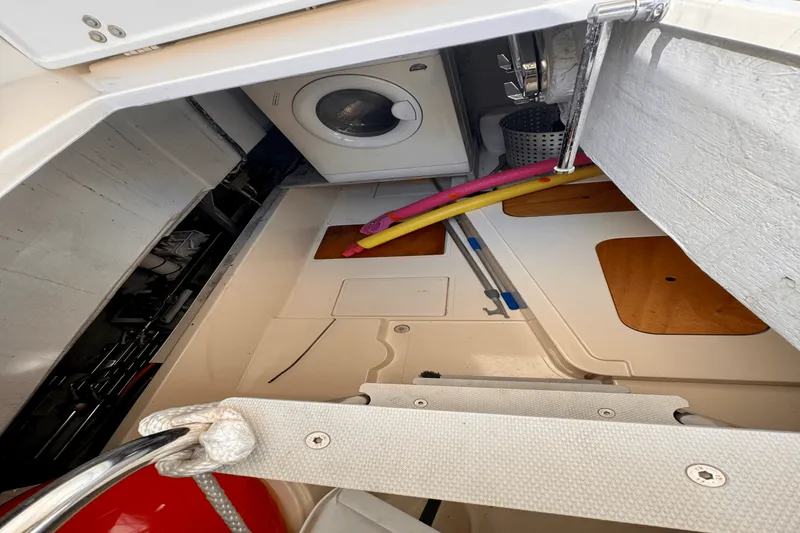 Slide: The Image of Azimut 50 FLYBRIDGE 2007 - 49