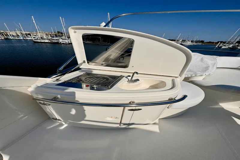 Slide: The Image of Azimut 50 FLYBRIDGE 2007 - 6