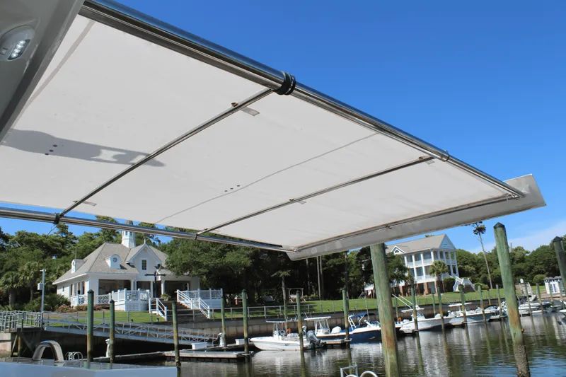 Slide: The Image of Ocean Alexander 45 DIVERGENCE COUPE 2021 - 21