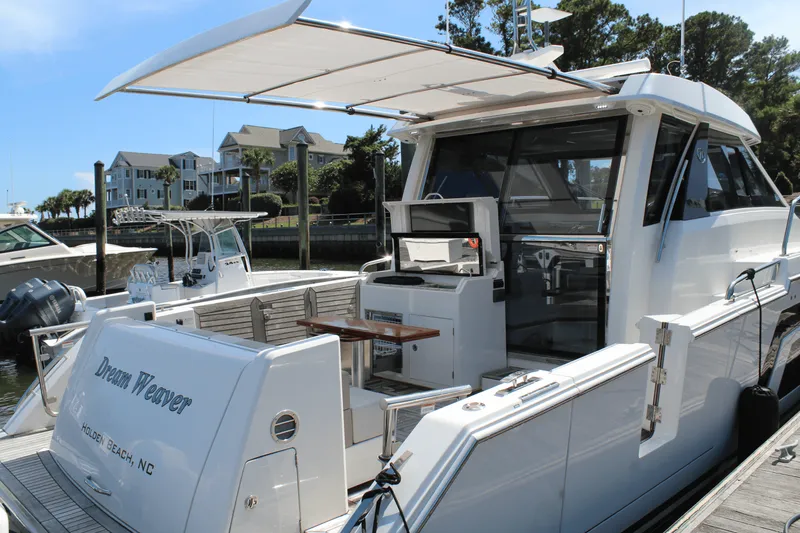 Slide: The Image of Ocean Alexander 45 DIVERGENCE COUPE 2021 - 24