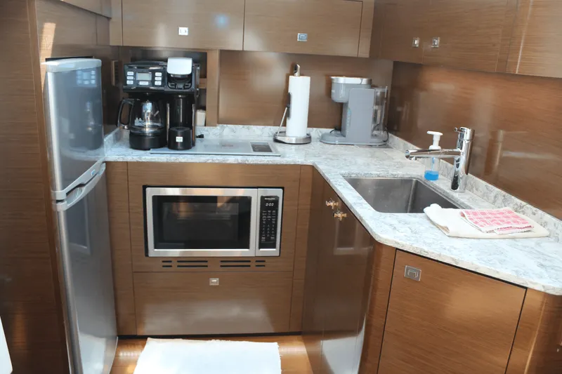 Slide: The Image of Ocean Alexander 45 DIVERGENCE COUPE 2021 - 28