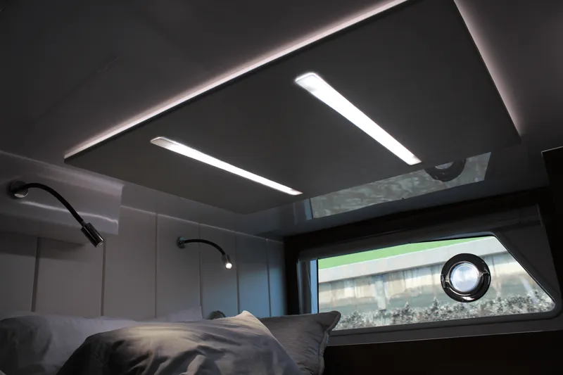 Slide: The Image of Ocean Alexander 45 DIVERGENCE COUPE 2021 - 33