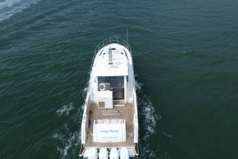 Slide: The Image of Ocean Alexander 45 DIVERGENCE COUPE 2021 - 44