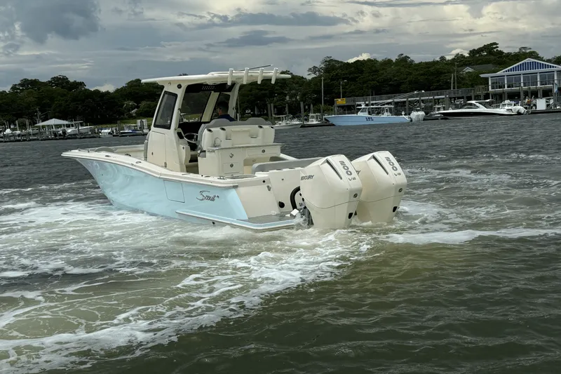 Slide: The Image of Scout 260 LXF 2025 - 4