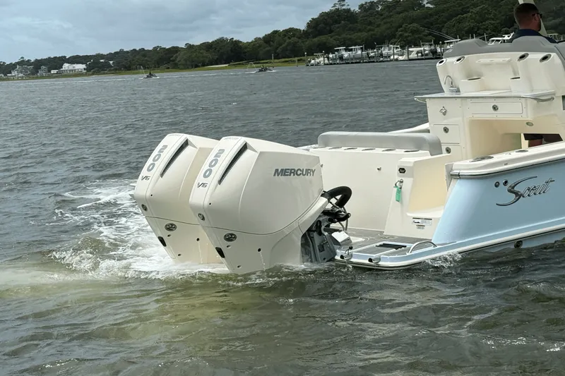 Slide: The Image of Scout 260 LXF 2025 - 6