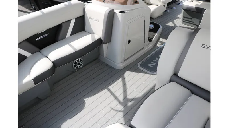 Slide: The Image of Sylvan Mirage X3 DLZ Bar Tri Toon 2025 - 14