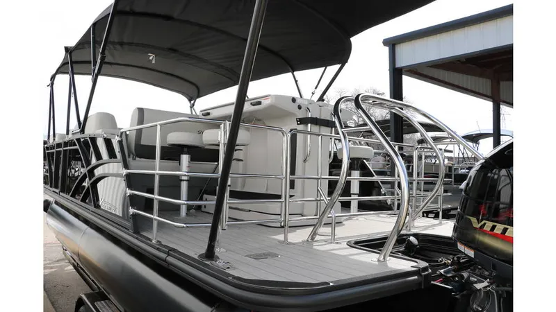 Slide: The Image of Sylvan Mirage X3 DLZ Bar Tri Toon 2025 - 2