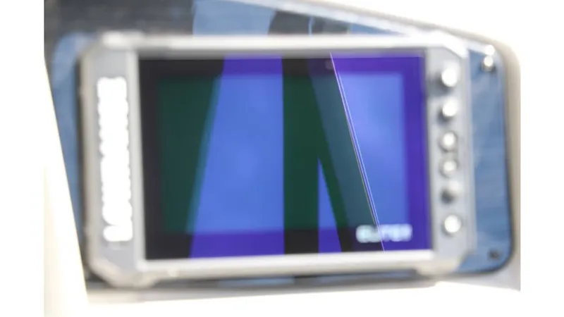 Slide: The Image of Sylvan Mirage X3 DLZ Bar Tri Toon 2025 - 30