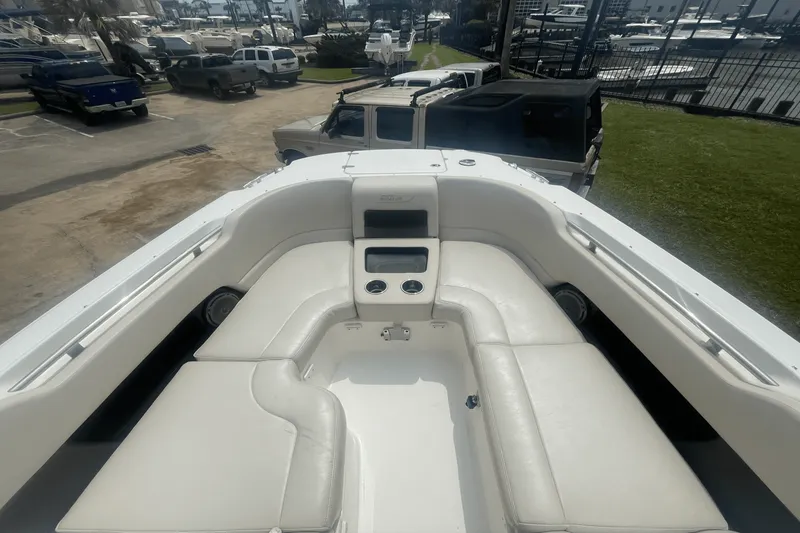 Slide: The Image of Boston Whaler 270 VANTAGE 2018 - 18