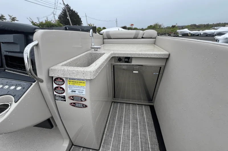 Slide: The Image of Harris V 270 2016 - 13