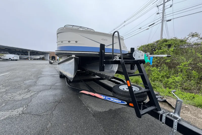 Slide: The Image of Harris V 270 2016 - 3