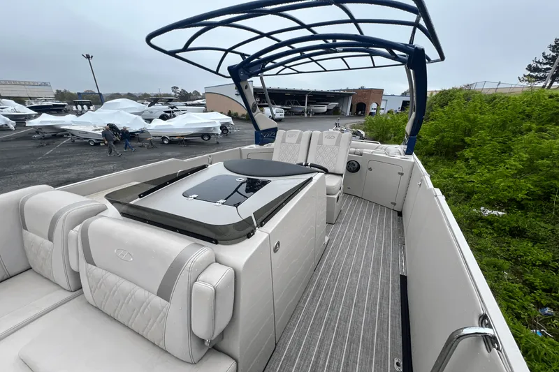 Slide: The Image of Harris V 270 2016 - 6