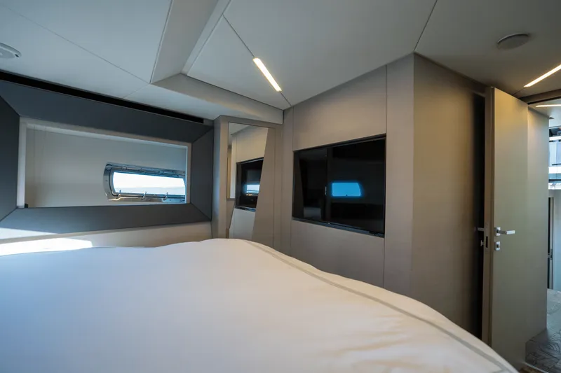 Slide: The Image of Perishing 7X 2020 - 25