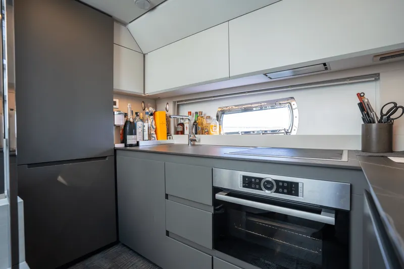 Slide: The Image of Perishing 7X 2020 - 33