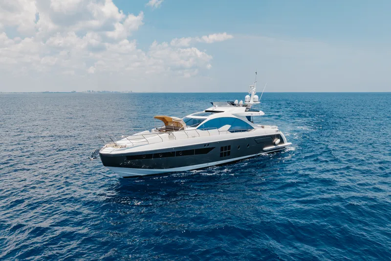 Slide: The Image of Azimut 77S 2019 - 2