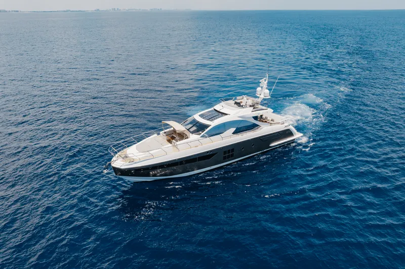 Slide: The Image of Azimut 77S 2019 - 5