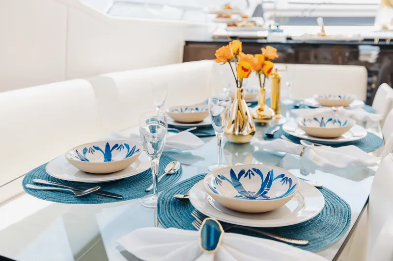 Slide: The Image of Azimut 77S 2019 - 62