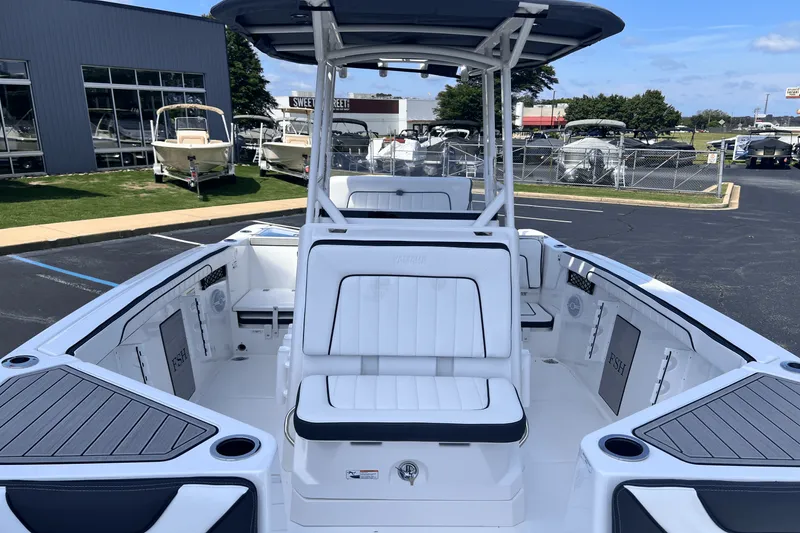 Slide: The Image of Yamaha 222 FSH Sport 2025 - 16