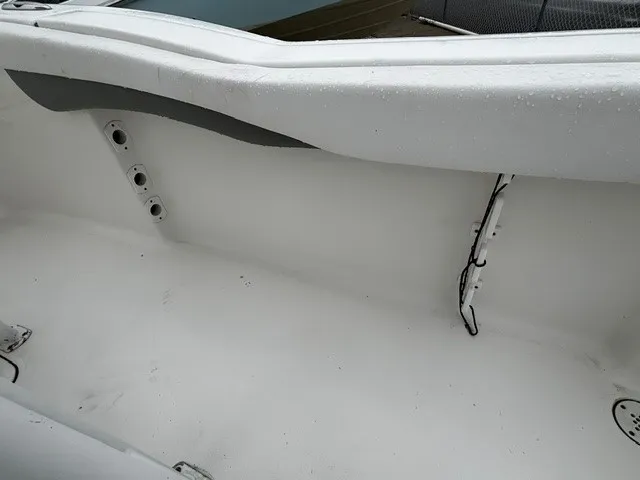 Slide: The Image of Tidewater 230 LXF 2013 - 18