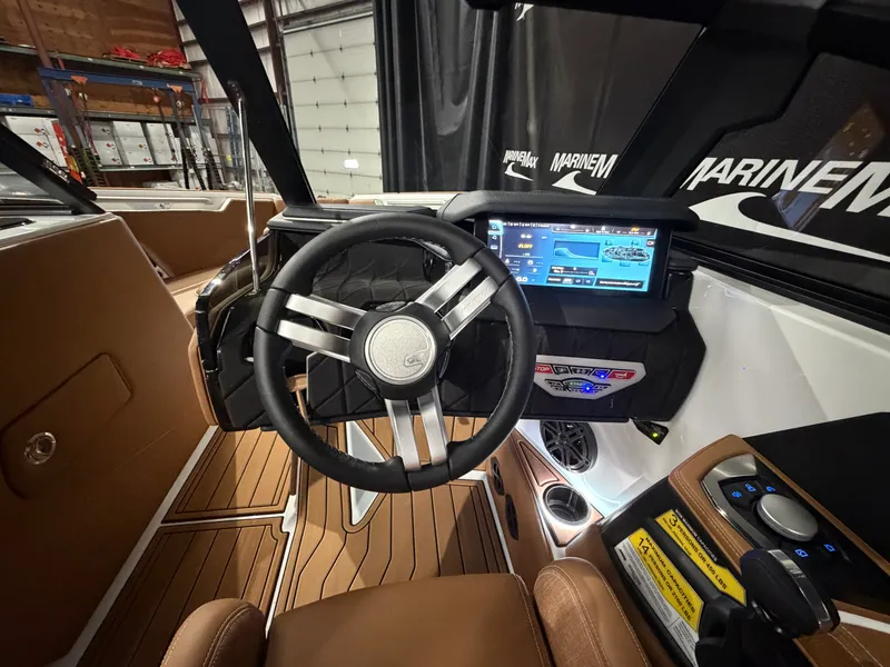Slide: The Image of Nautique Super Air Nautique S21 2026 - 50