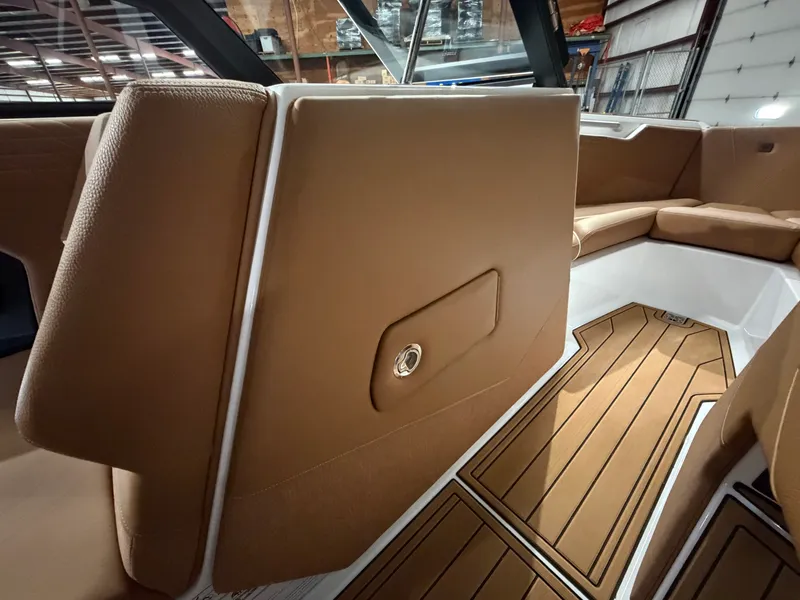 Slide: The Image of Nautique Super Air Nautique S21 2026 - 51