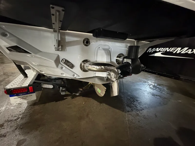 Slide: The Image of Nautique Super Air Nautique S21 2026 - 9