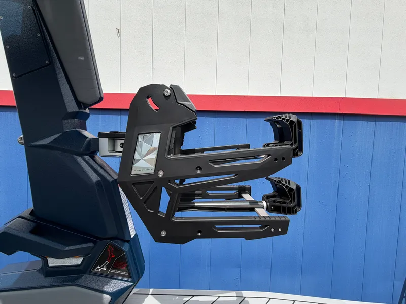 Slide: The Image of Nautique Super Air Nautique G25 2026 - 15
