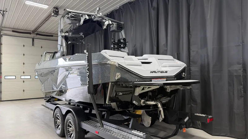 Slide: The Image of Nautique Super Air Nautique G23 2026 - 3