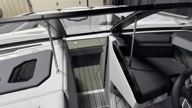 Slide: The Image of Nautique Super Air Nautique G23 2026 - 79