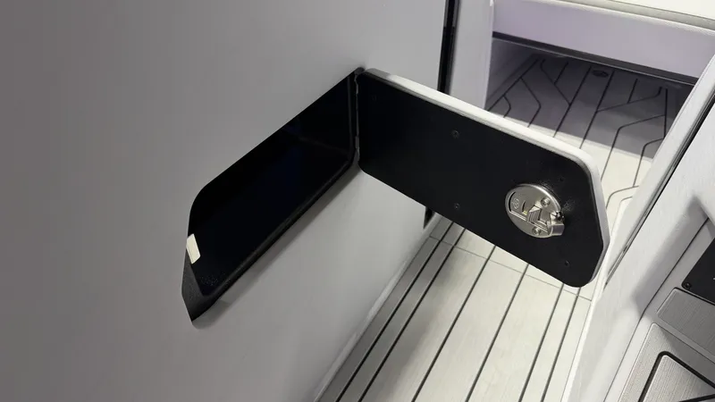 Slide: The Image of Nautique Super Air Nautique G23 2026 - 78