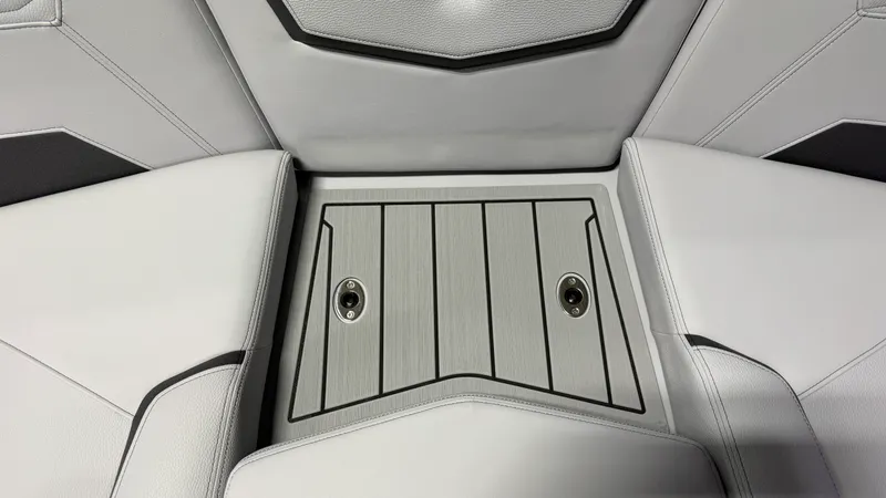 Slide: The Image of Nautique Super Air Nautique G23 2026 - 94