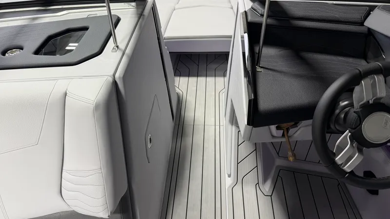 Slide: The Image of Nautique Super Air Nautique G23 2026 - 76