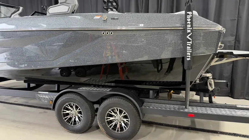 Slide: The Image of Nautique Super Air Nautique G23 2026 - 105