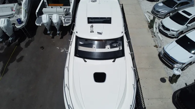Slide: The Image of Boston Whaler 365 Conquest 2025 - 14