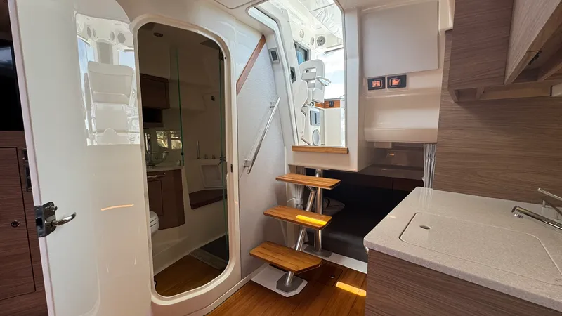Slide: The Image of Boston Whaler 365 Conquest 2025 - 60