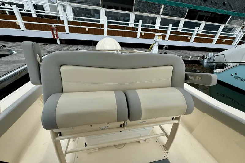 Slide: The Image of Scout 240 XSF 2025 - 22