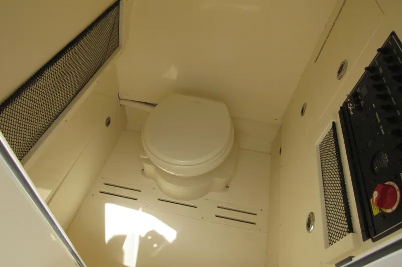 Slide: The Image of Scout 240 XSF 2025 - 44