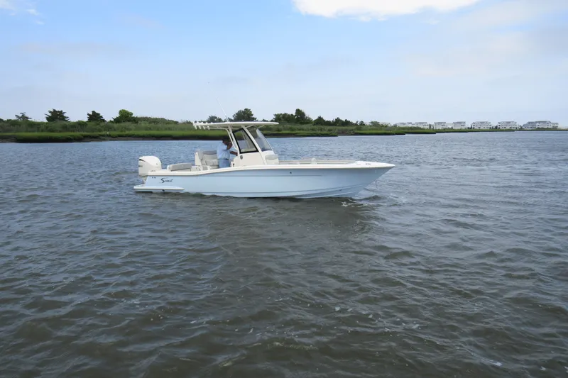 Slide: The Image of Scout 240 XSF 2025 - 7