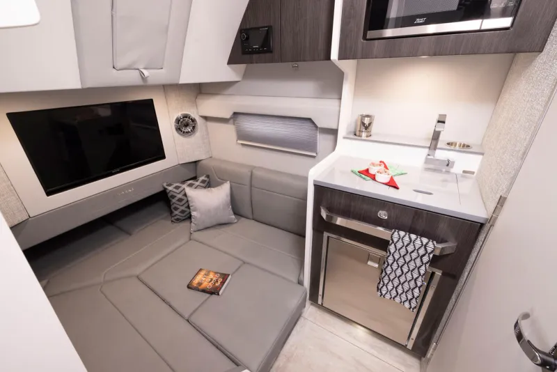 Slide: The Image of Formula 387 Center Console Sport 2027 - 15