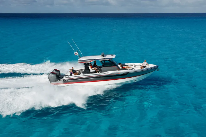 The Image of Formula 387 Center Console Sport 2027 - 0